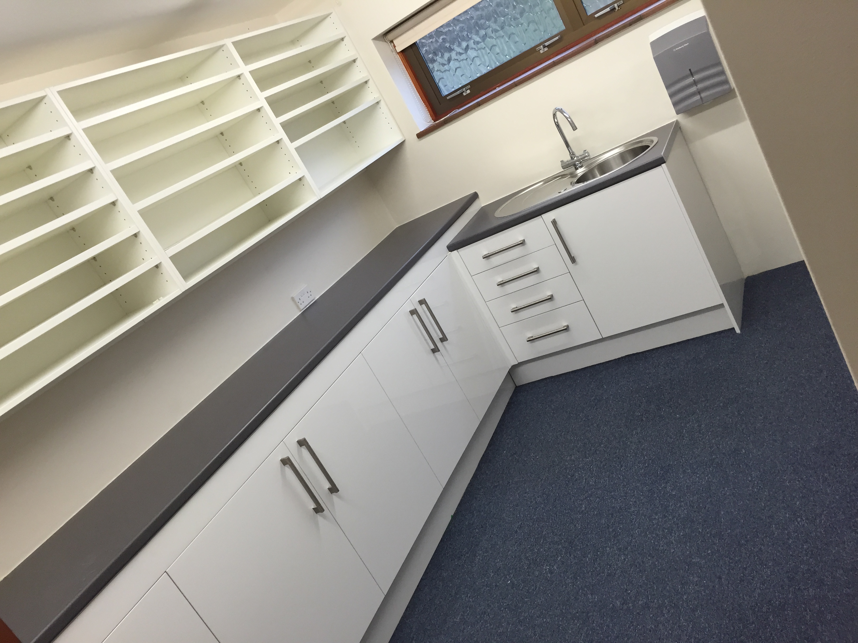NHS GP Surgery – Dispensary Design & Fit out