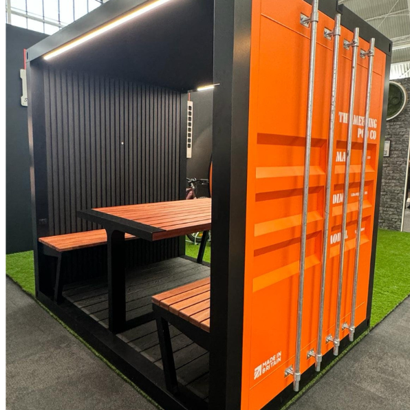 Container